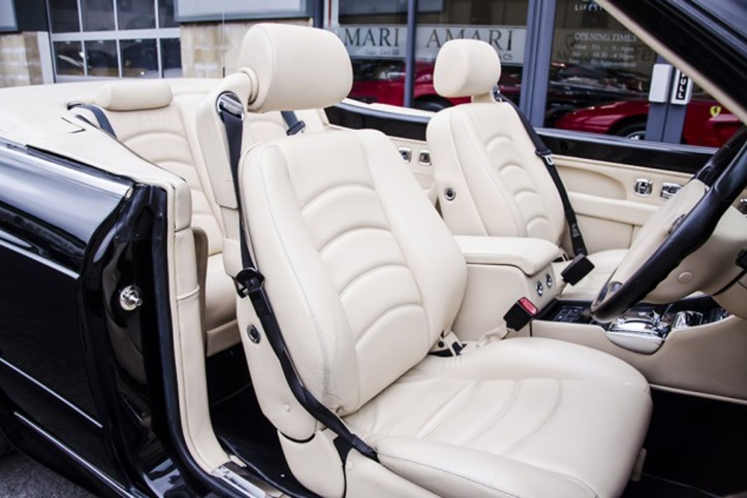 BENTLEY Azure Mulliner Wide Body