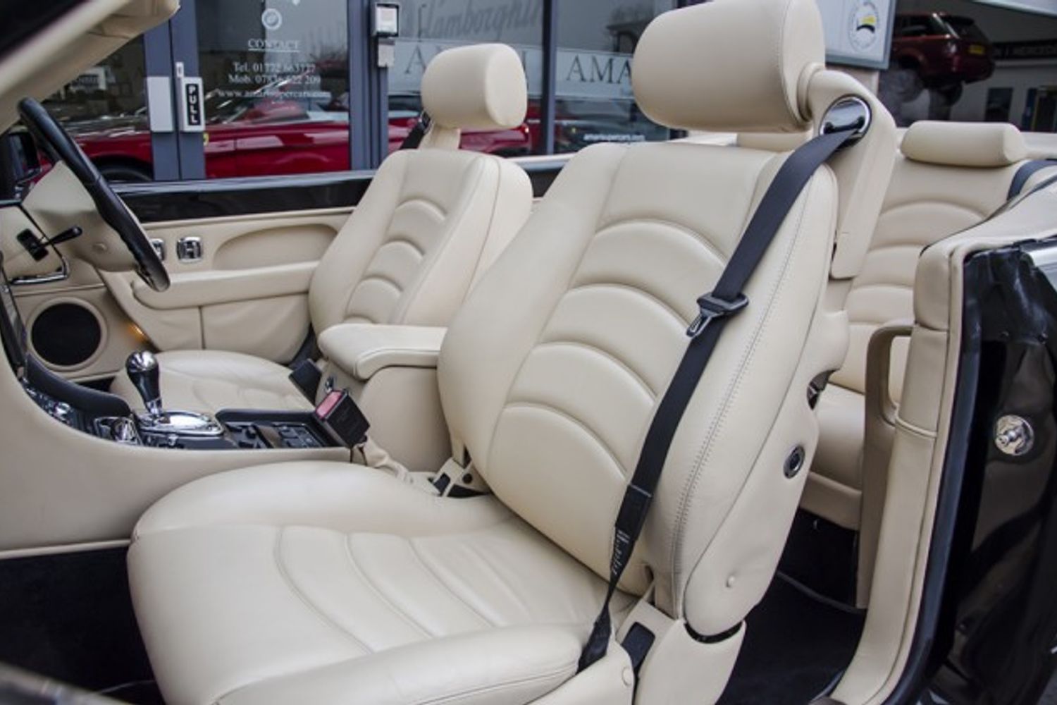 BENTLEY Azure Mulliner Wide Body