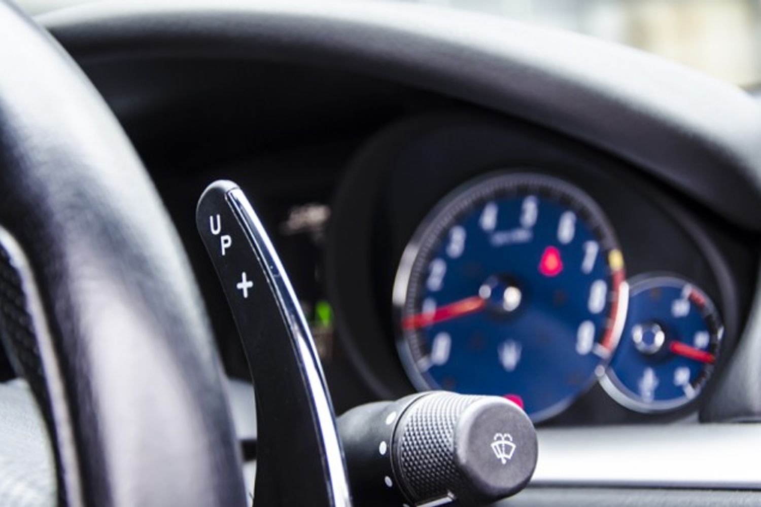 MASERATI GRANTURISMO COUPE V8 S MC Shift