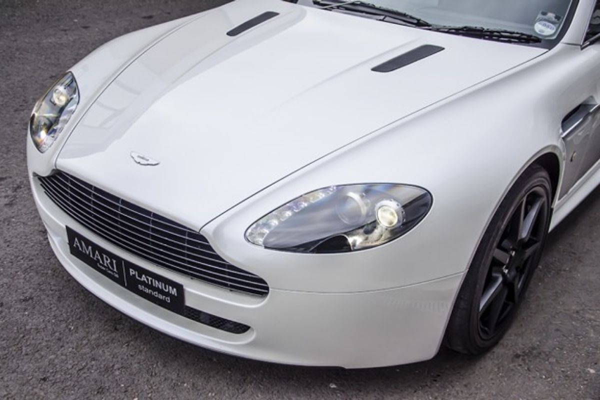 ASTON MARTIN V8 VANTAGE COUPE 2dr Sportshift