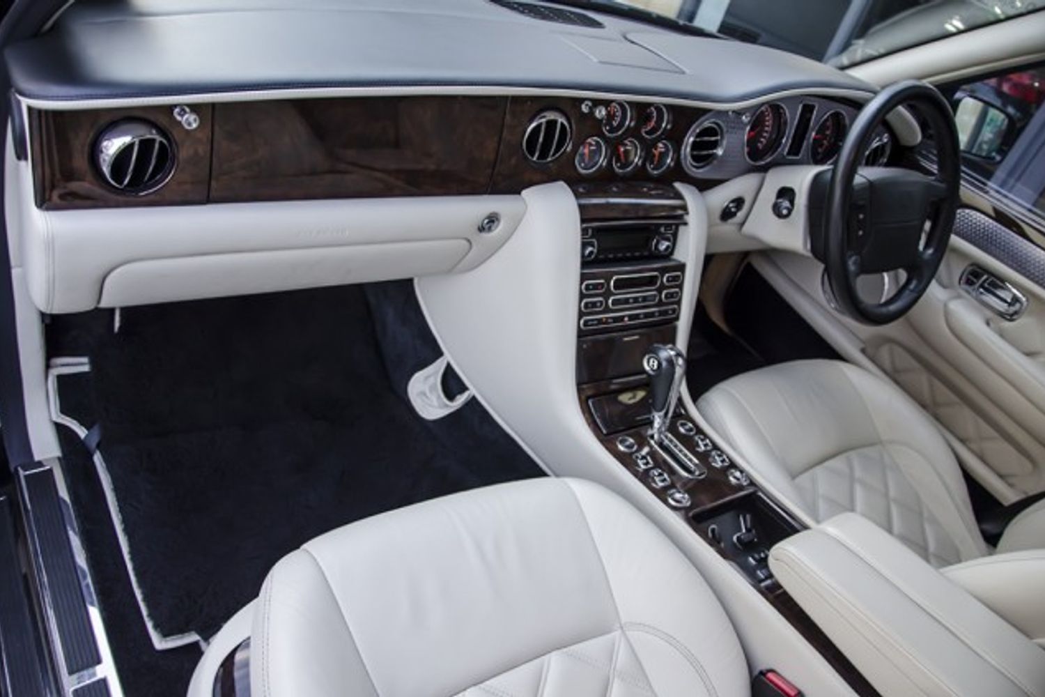 BENTLEY ARNAGE SALOON Arnage T Auto