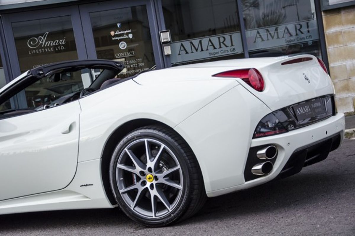 FERRARI CALIFORNIA CONVERTIBLE 2+ F1