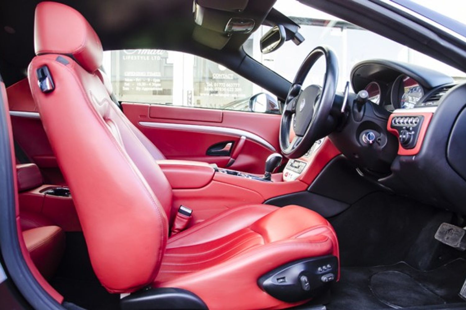 MASERATI GRANTURISMO COUPE V8 Auto