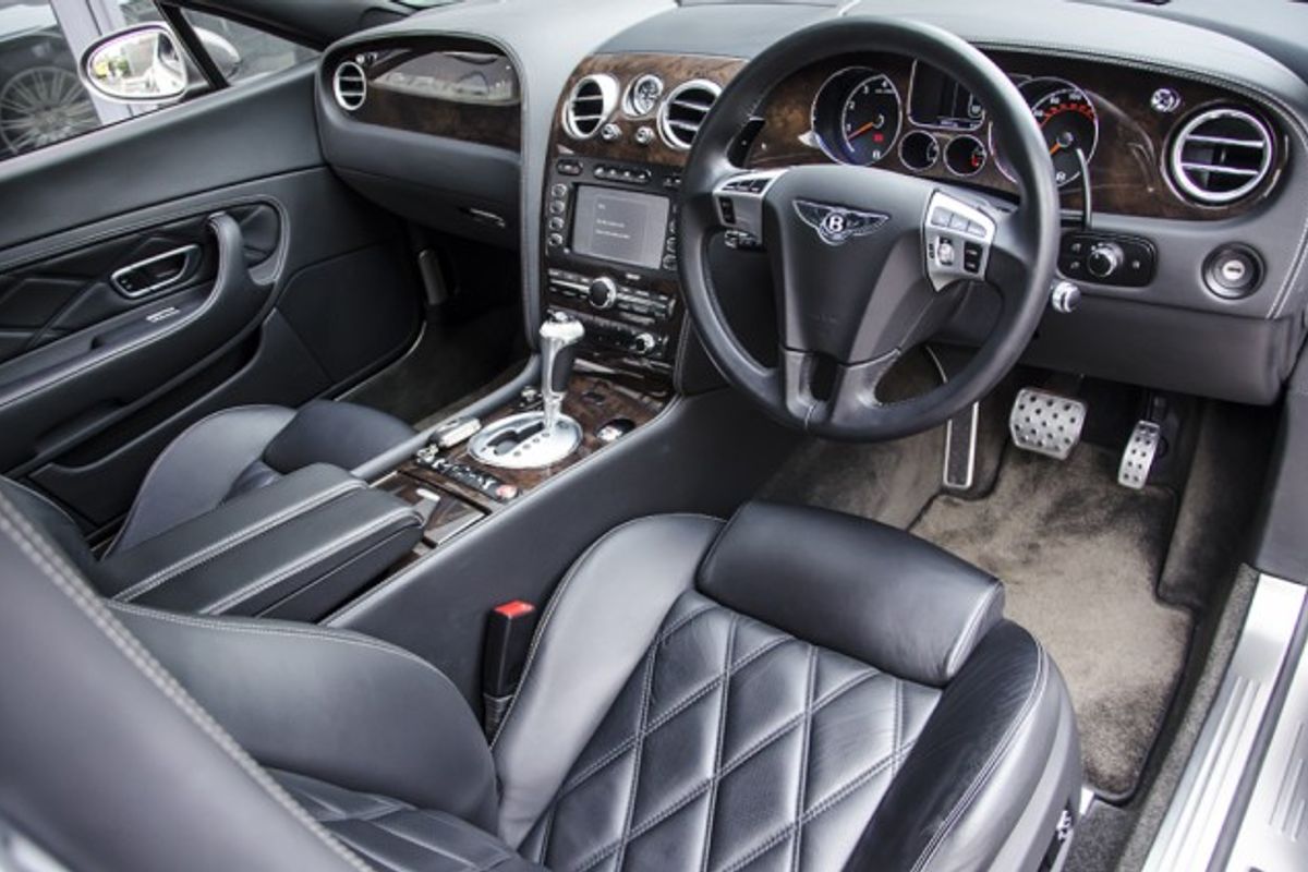 BENTLEY CONTINENTAL GT COUPE 6.0 W12 Speed Auto
