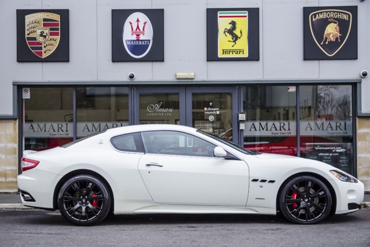 MASERATI GRANTURISMO COUPE V8 S MC Shift