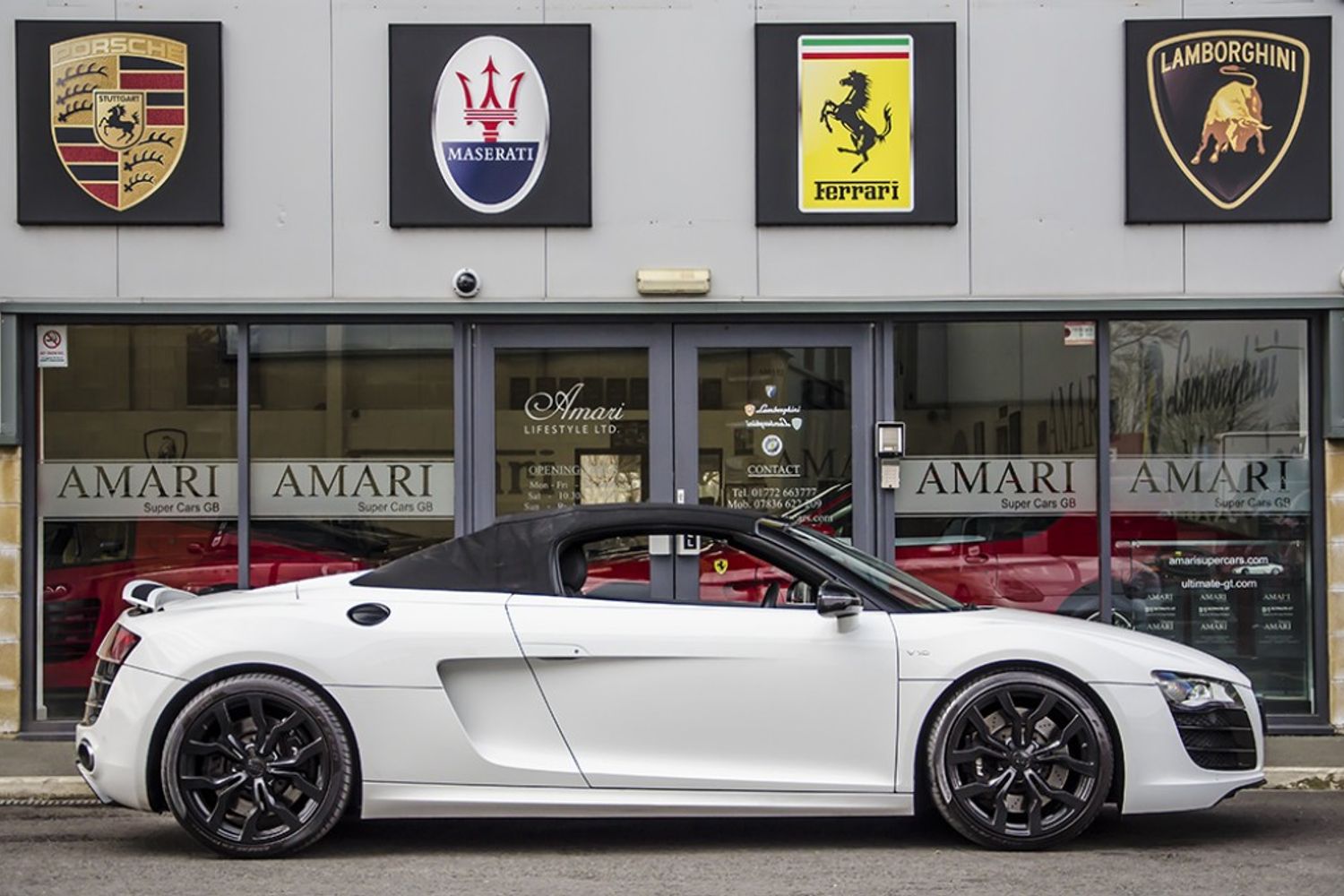 AUDI R8 SPYDER 5.2 FSI Quattro