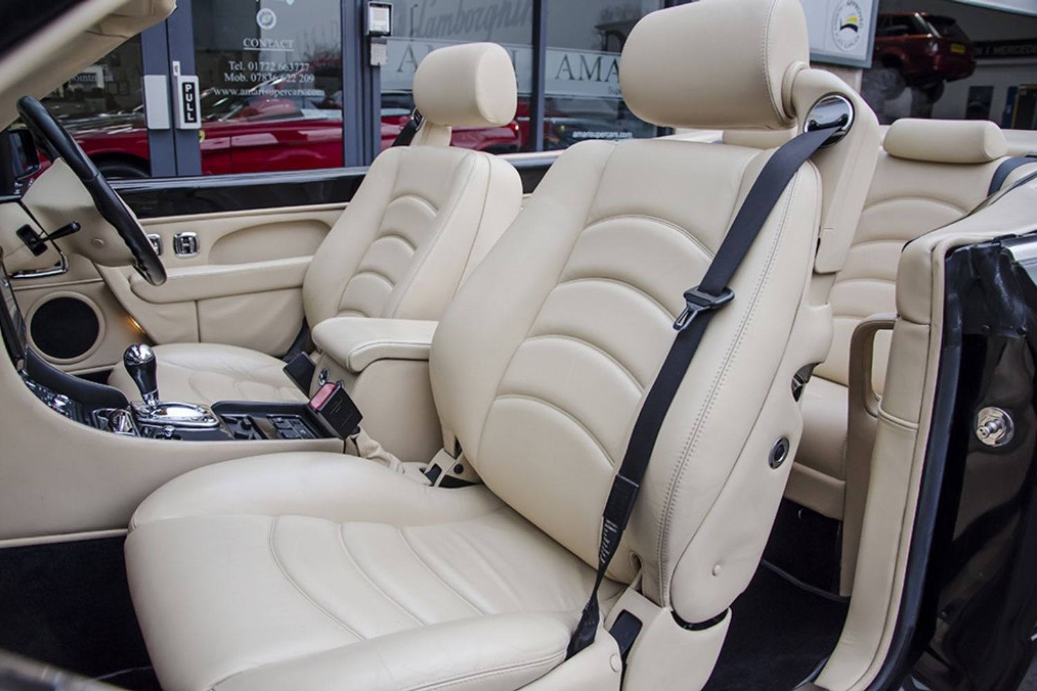 BENTLEY Azure Mulliner Wide Body
