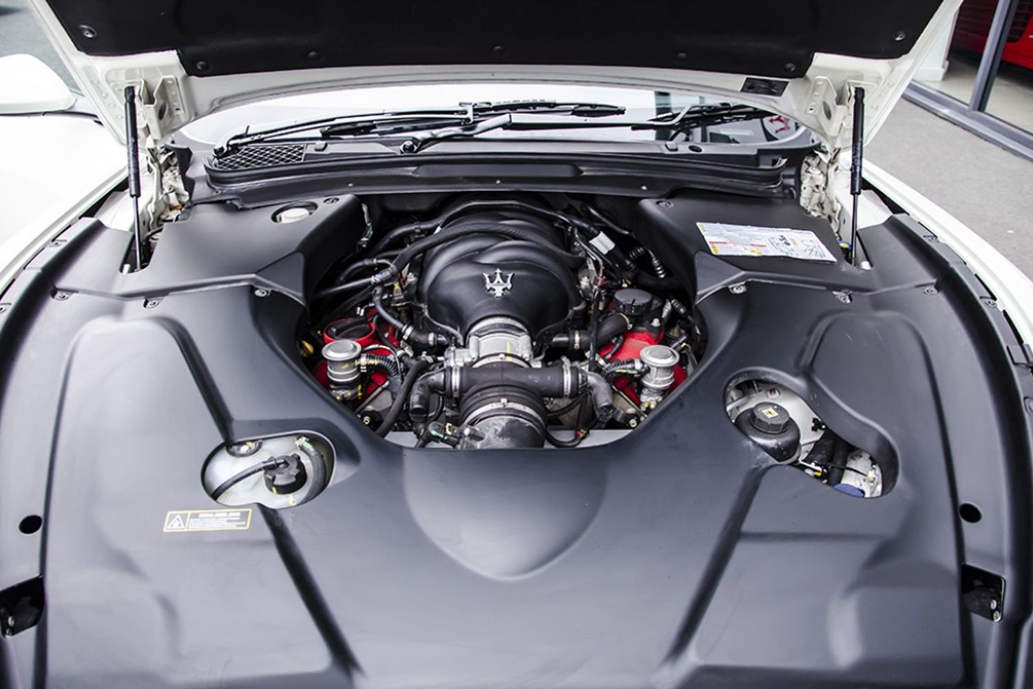 MASERATI GRANTURISMO COUPE V8 S MC Shift
