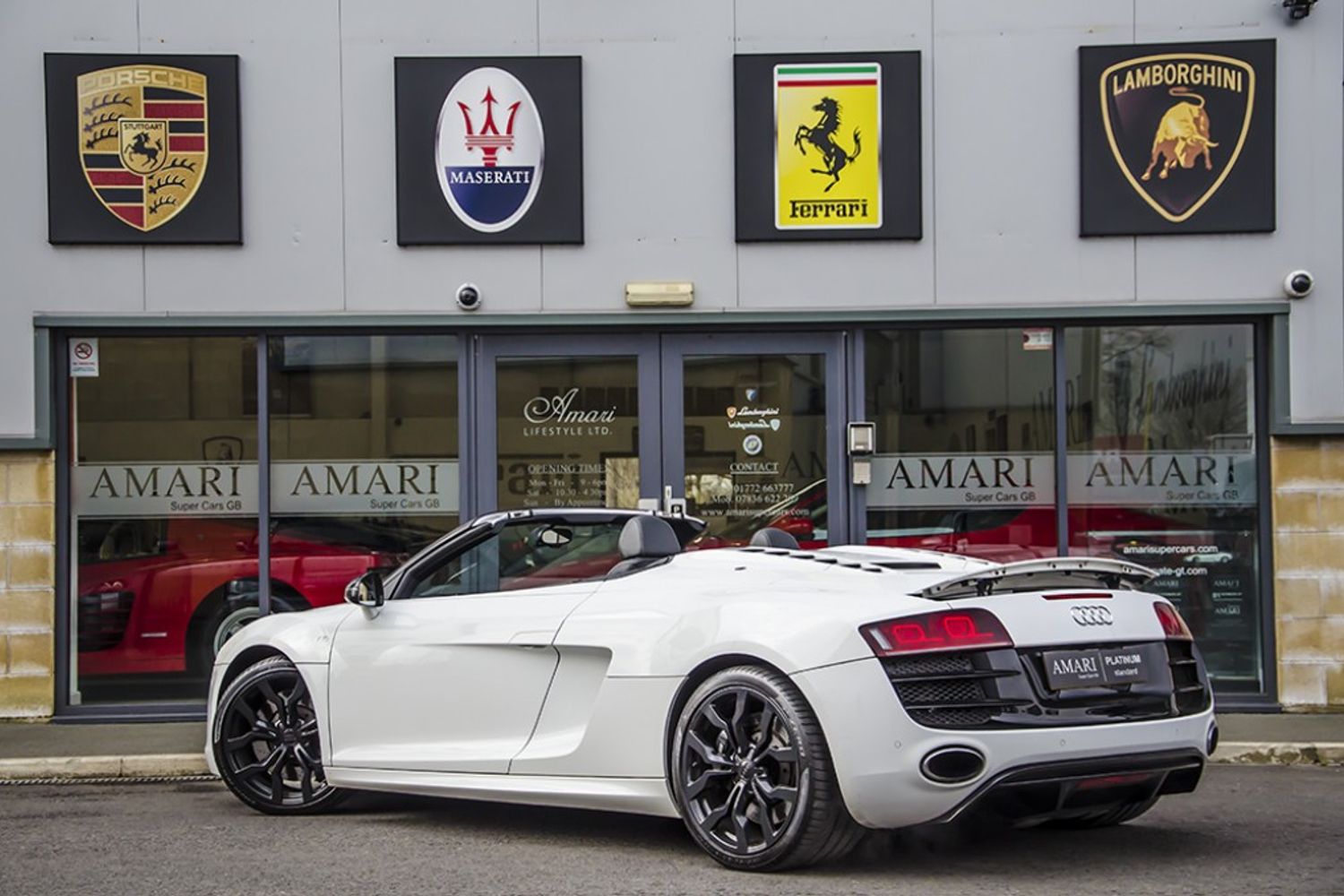 AUDI R8 SPYDER 5.2 FSI Quattro