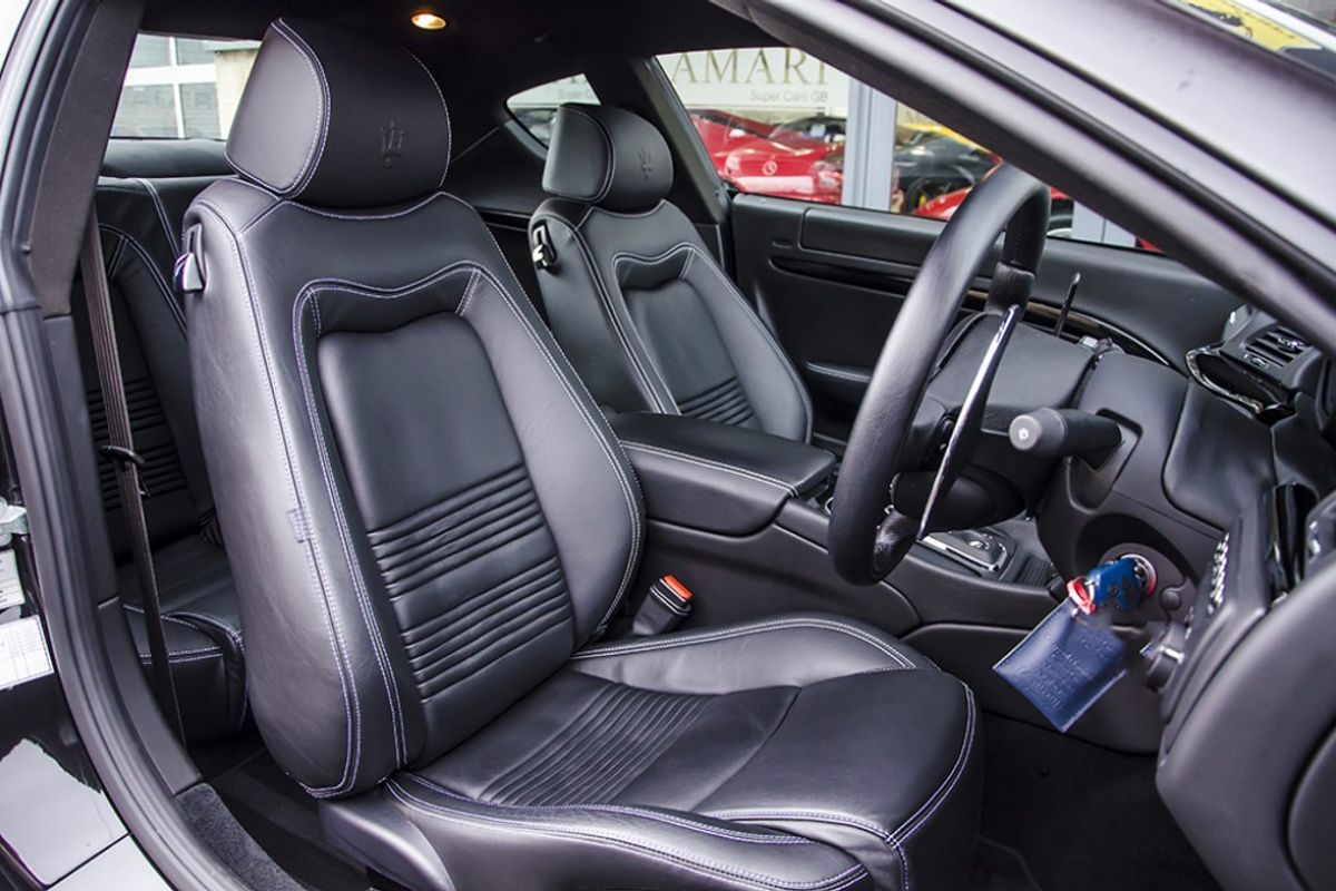 MASERATI GRANTURISMO COUPE V8 S MC Shift