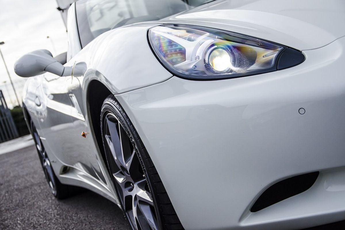 FERRARI CALIFORNIA CONVERTIBLE 2+ F1