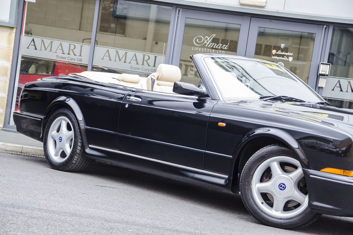 BENTLEY Azure Mulliner Wide Body