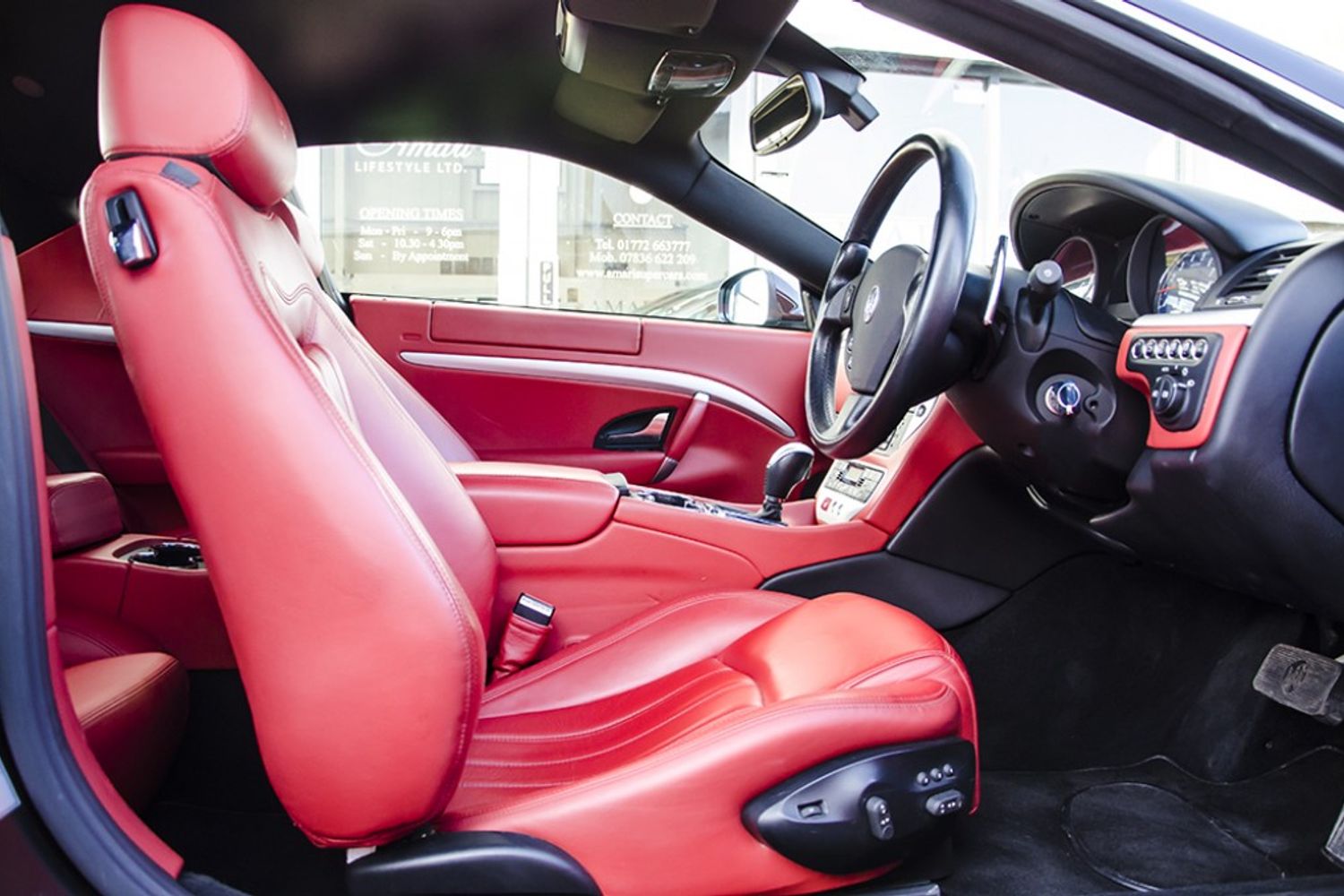 MASERATI GRANTURISMO COUPE V8 Auto