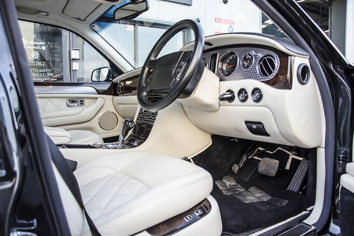 BENTLEY ARNAGE SALOON Arnage T Auto
