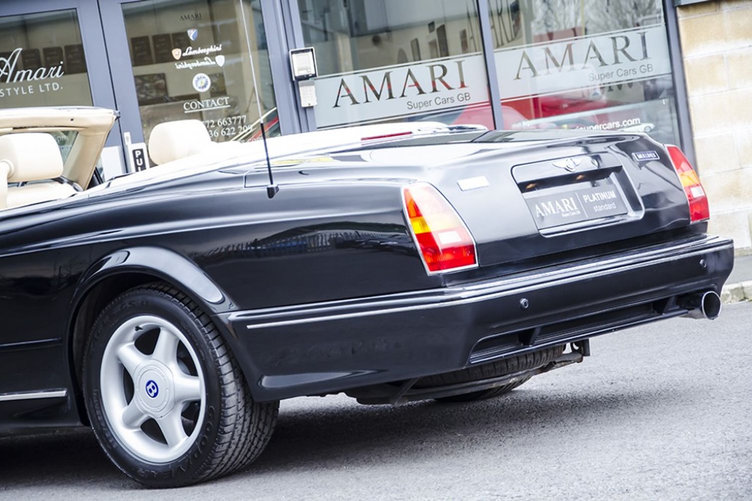 BENTLEY Azure Mulliner Wide Body