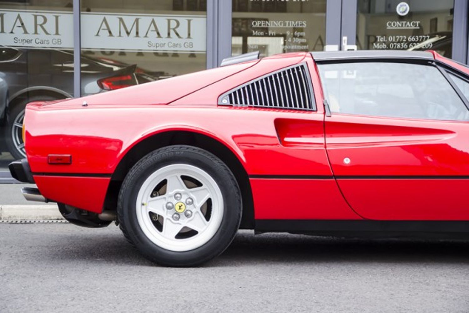 FERRARI 308 COUPE QV