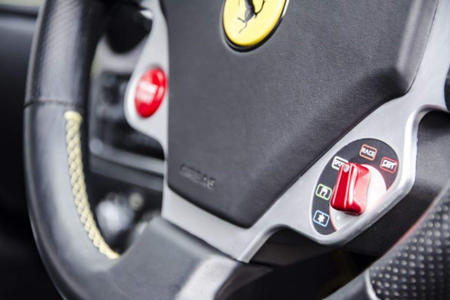FERRARI F430 COUPE 2dr