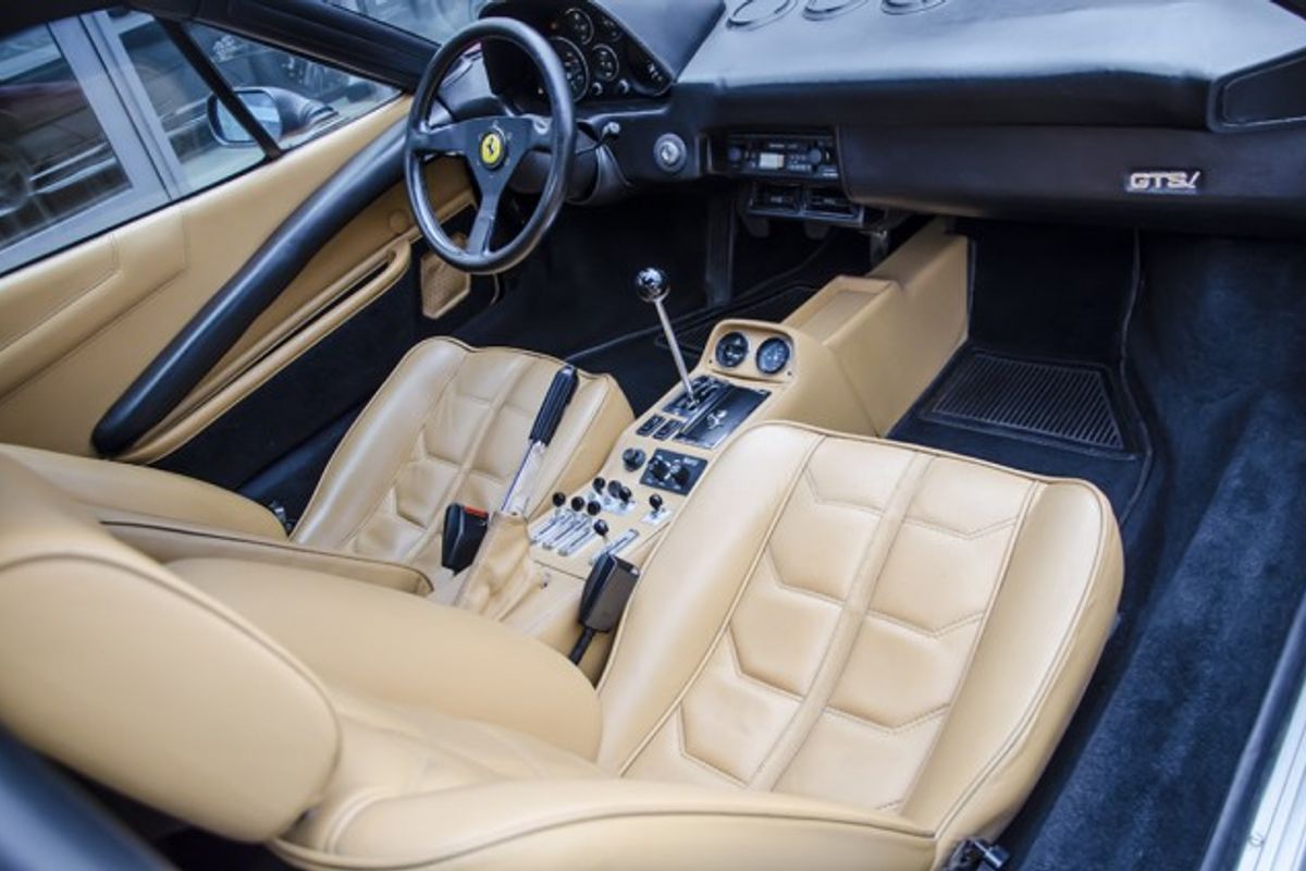 FERRARI 308 COUPE QV