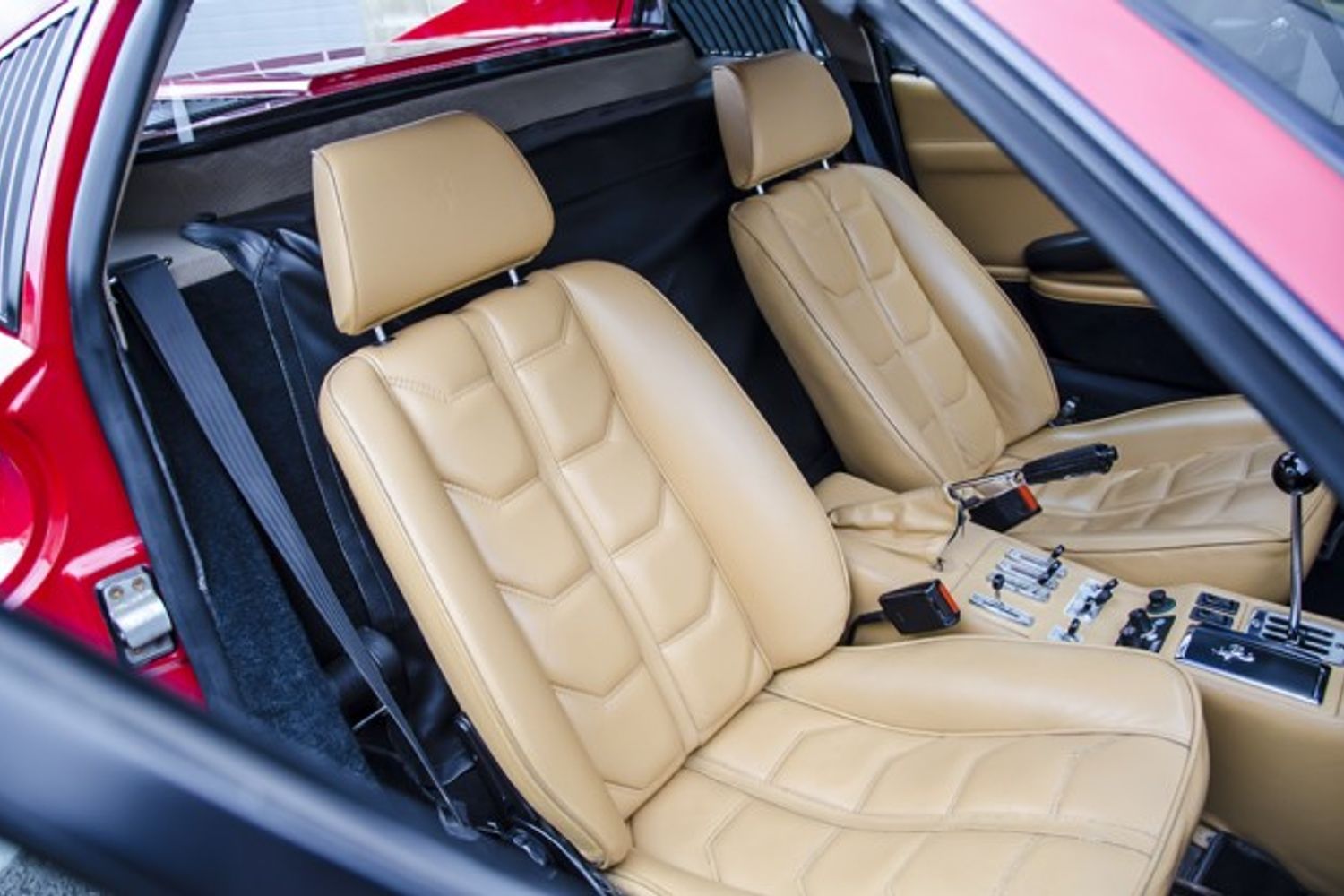 FERRARI 308 COUPE QV