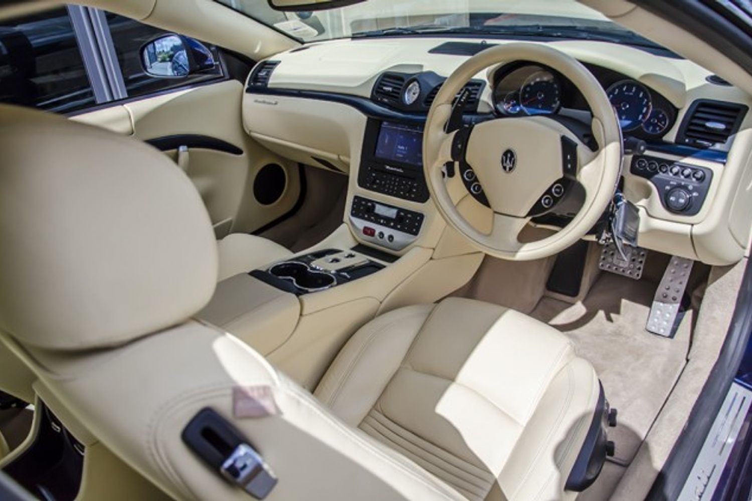 MASERATI GRANTURISMO COUPE V8 S MC Shift
