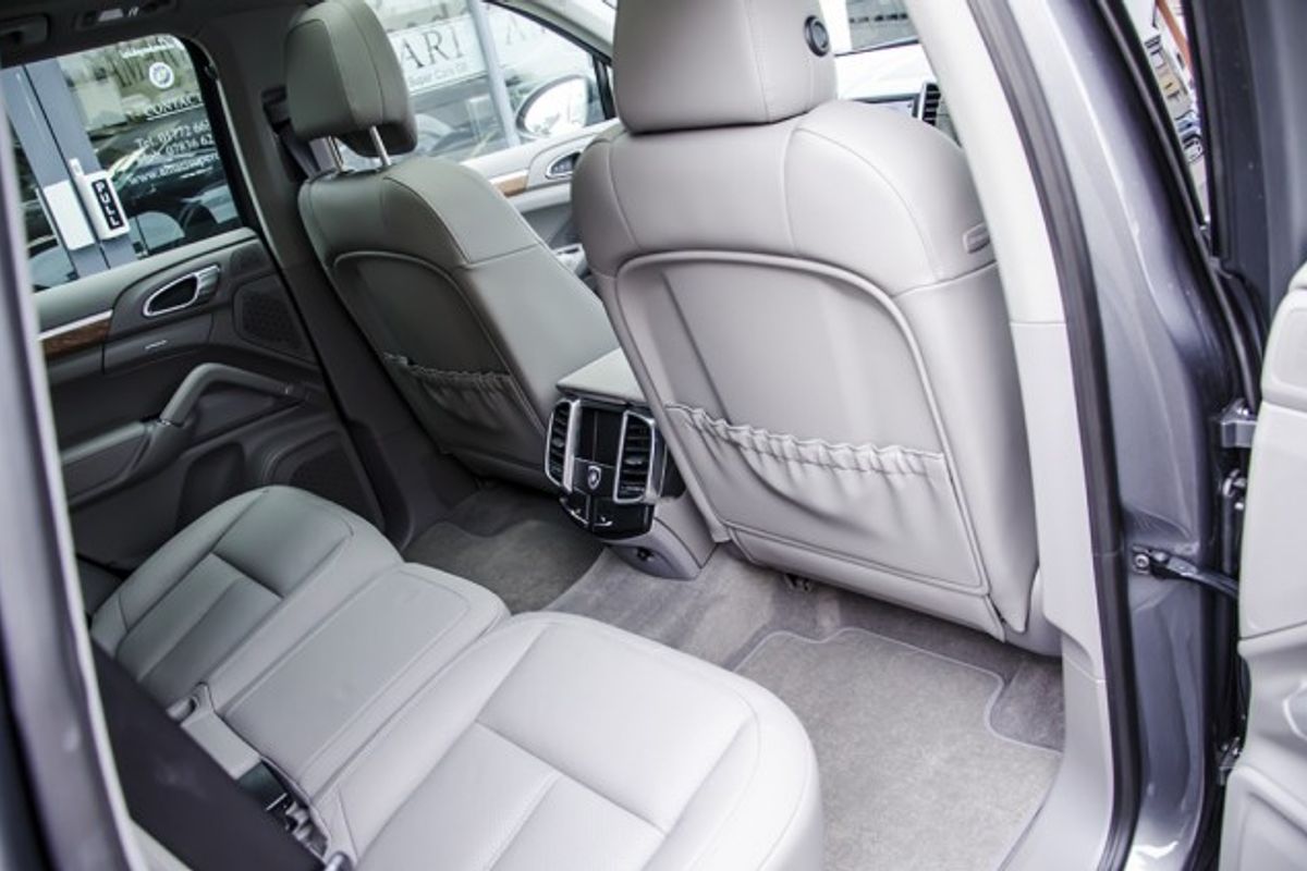 PORSCHE CAYENNE DIESEL ESTATE Diesel [245] Tiptronic S
