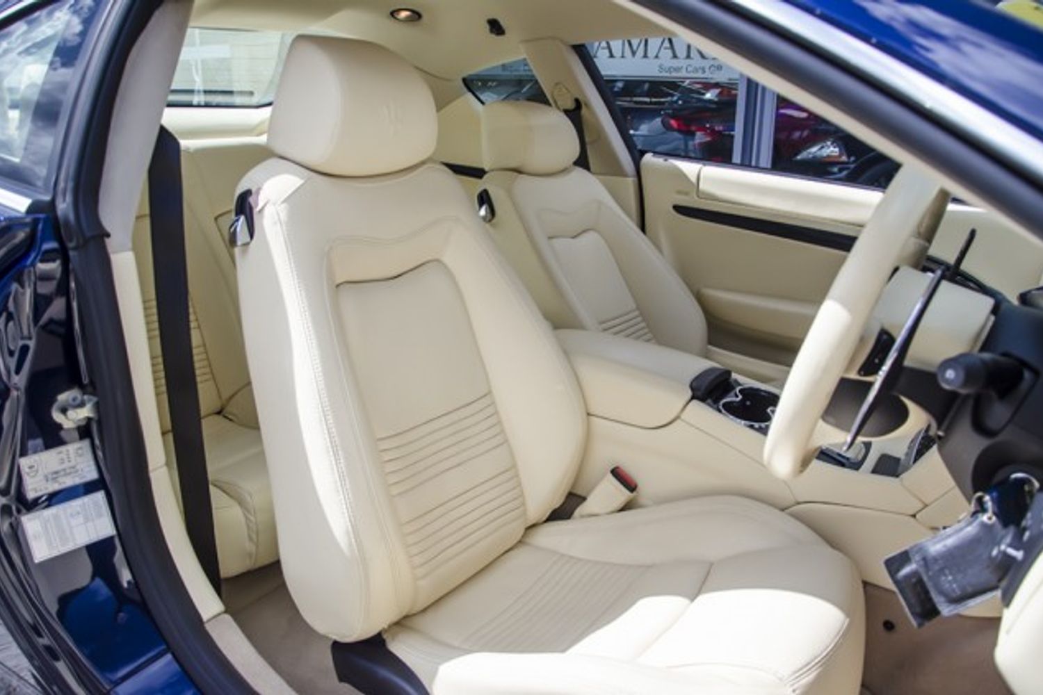 MASERATI GRANTURISMO COUPE V8 S MC Shift