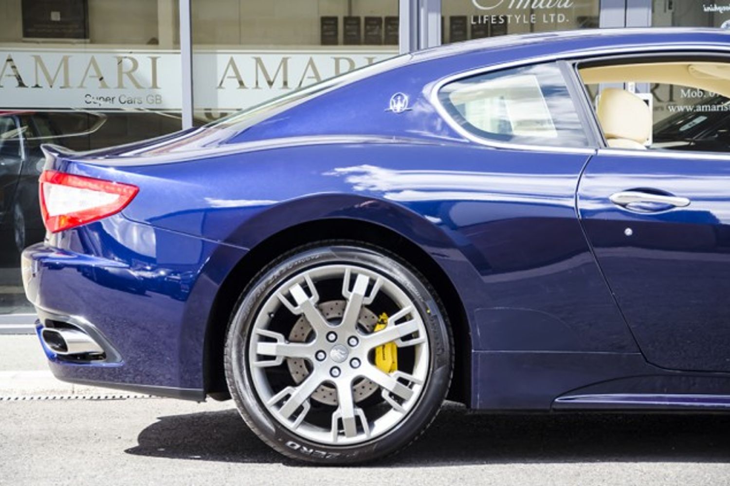 MASERATI GRANTURISMO COUPE V8 S MC Shift