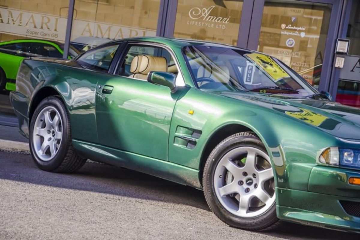 ASTON MARTIN Virage Vantage 550 Supercharged