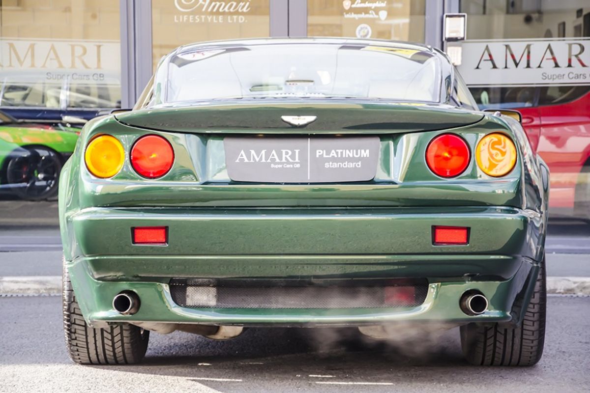 ASTON MARTIN Virage Vantage 550 Supercharged