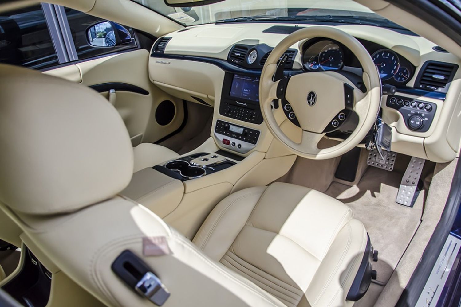 MASERATI GRANTURISMO COUPE V8 S MC Shift