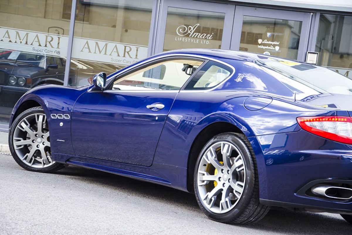 MASERATI GRANTURISMO COUPE V8 S MC Shift