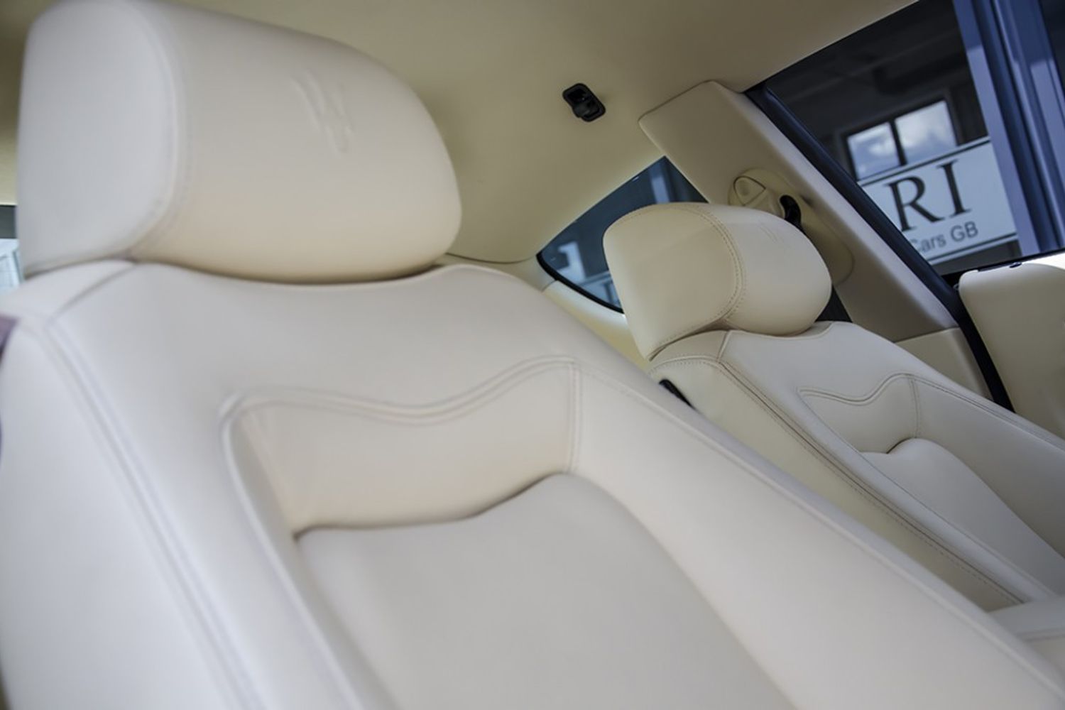 MASERATI GRANTURISMO COUPE V8 S MC Shift