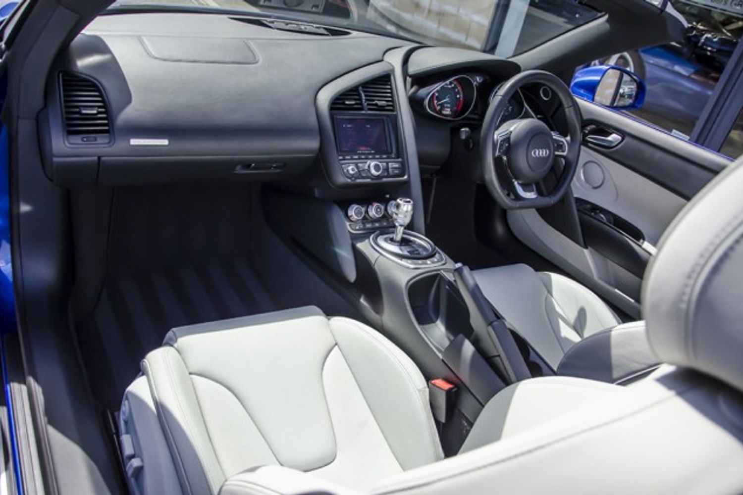 AUDI R8 SPYDER 5.2 FSI Quattro R Tronic