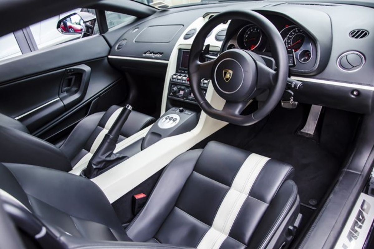 LAMBORGHINI Gallardo LP550-2 Balboni