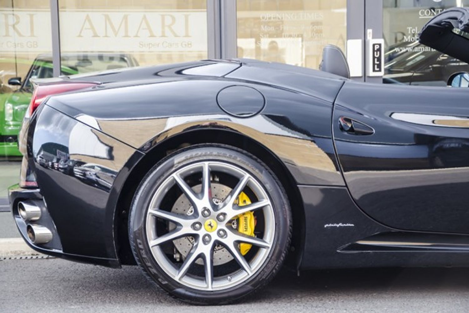 FERRARI CALIFORNIA CONVERTIBLE 2+ F1