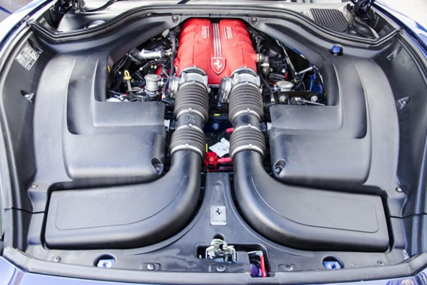 FERRARI CALIFORNIA CONVERTIBLE 2+ F1