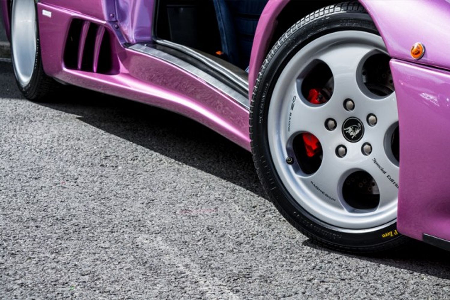LAMBORGHINI Diablo SE30