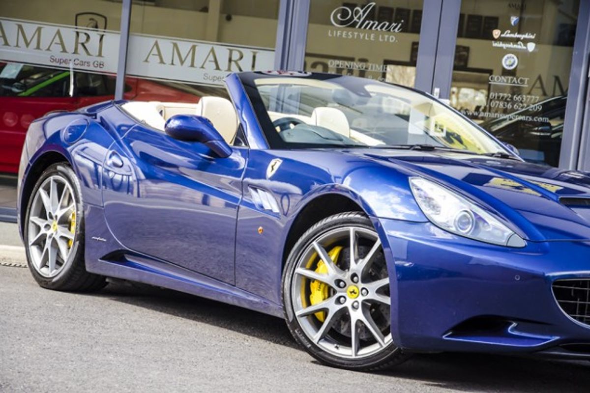 FERRARI CALIFORNIA CONVERTIBLE 2+ F1