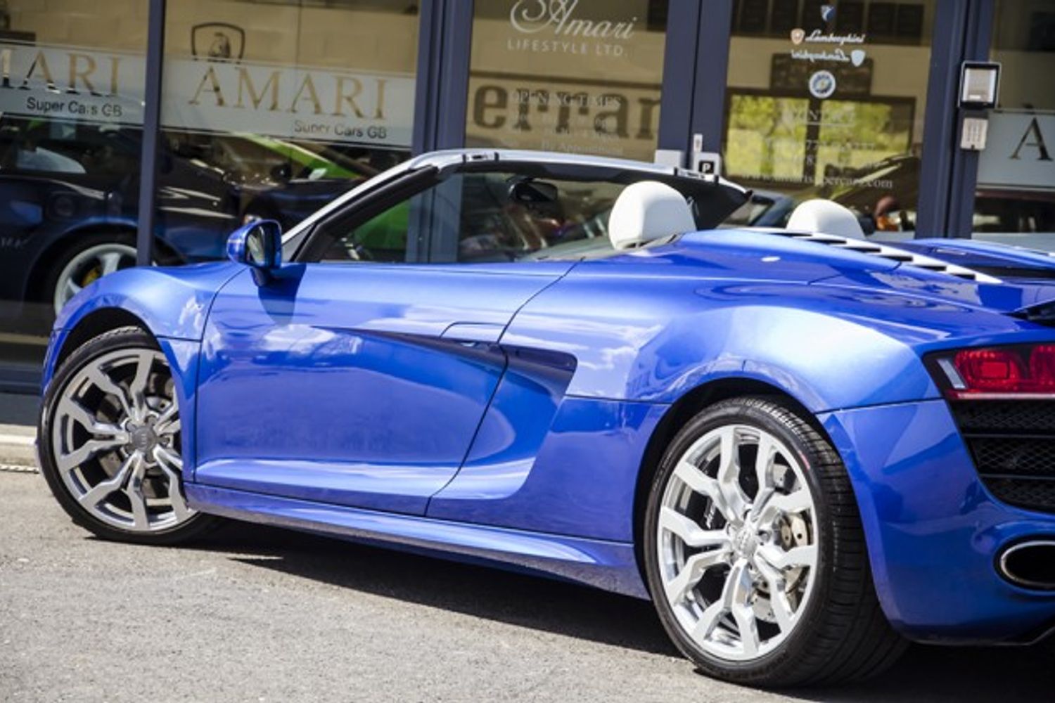 AUDI R8 SPYDER 5.2 FSI Quattro R Tronic