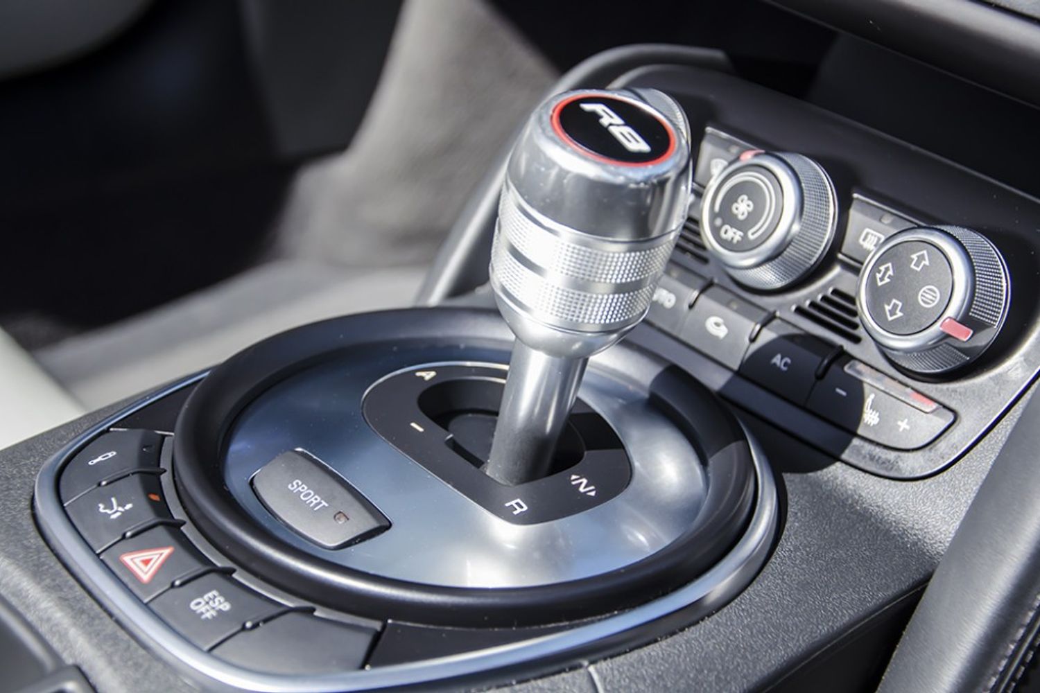AUDI R8 SPYDER 5.2 FSI Quattro R Tronic