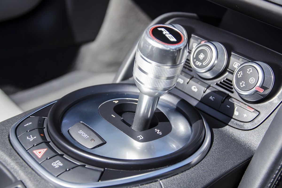 AUDI R8 SPYDER 5.2 FSI Quattro R Tronic