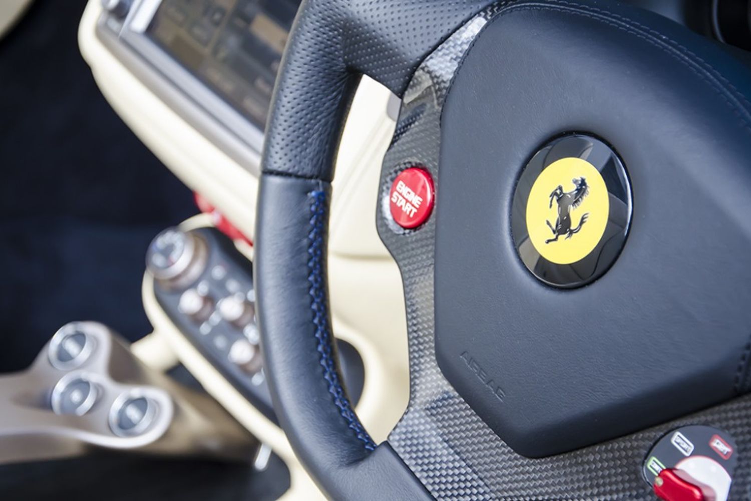 FERRARI CALIFORNIA CONVERTIBLE 2+ F1