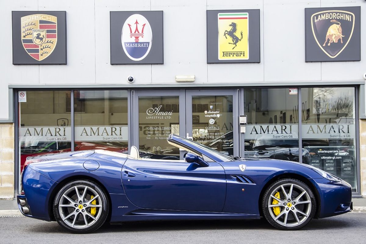 FERRARI CALIFORNIA CONVERTIBLE 2+ F1