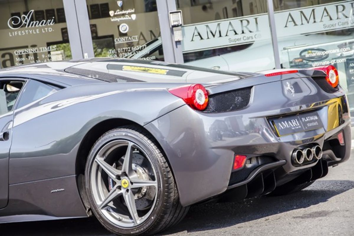 FERRARI 458 COUPE Italia Auto