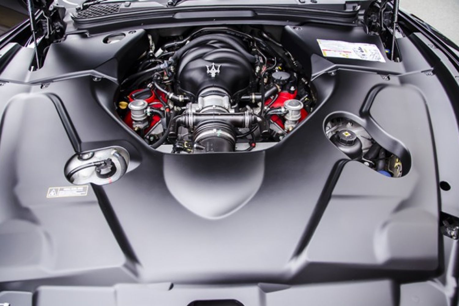 MASERATI GRANTURISMO COUPE V8 MC Stradale MC Shift
