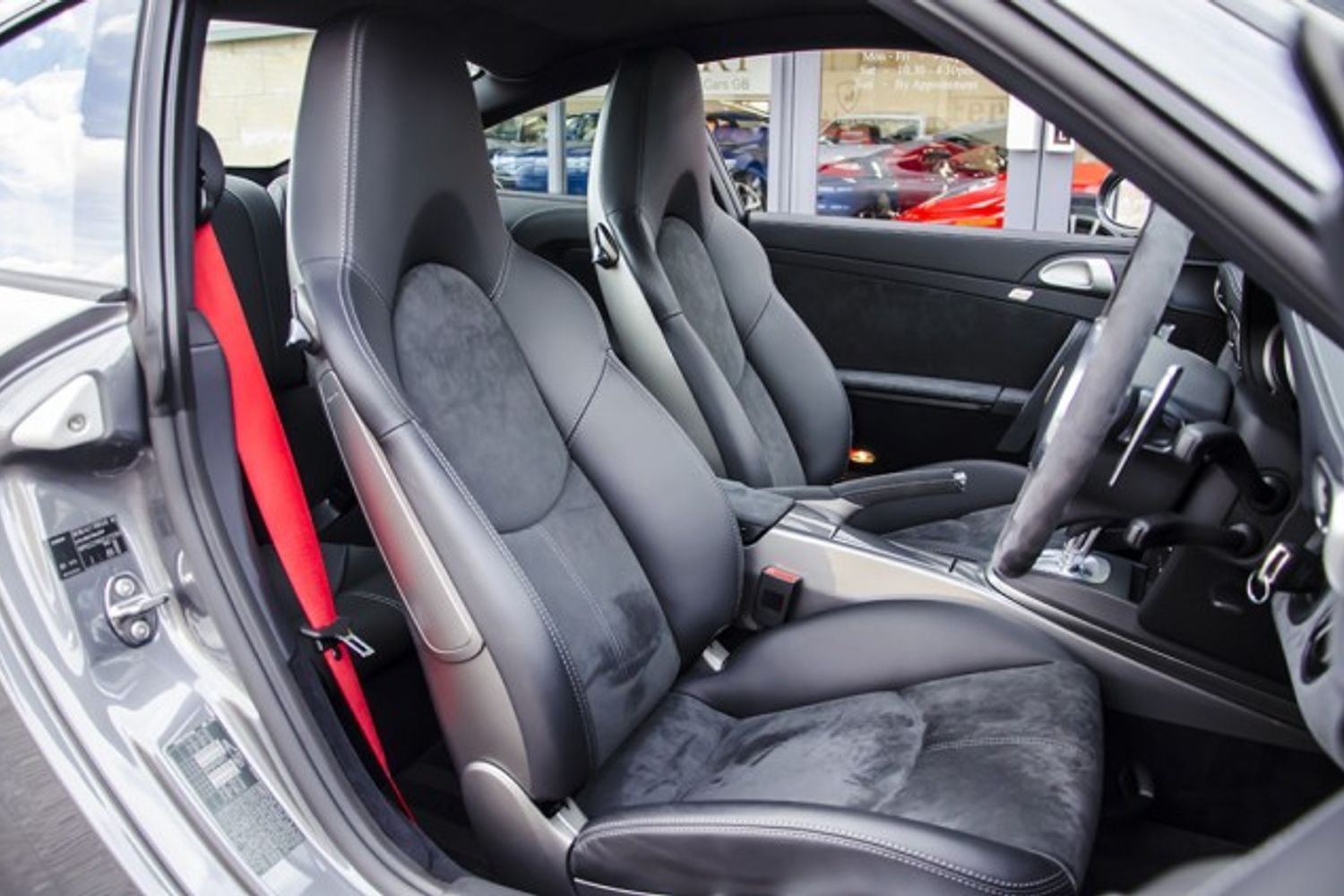 PORSCHE 911 [997] CARRERA 4 COUPE GTS PDK