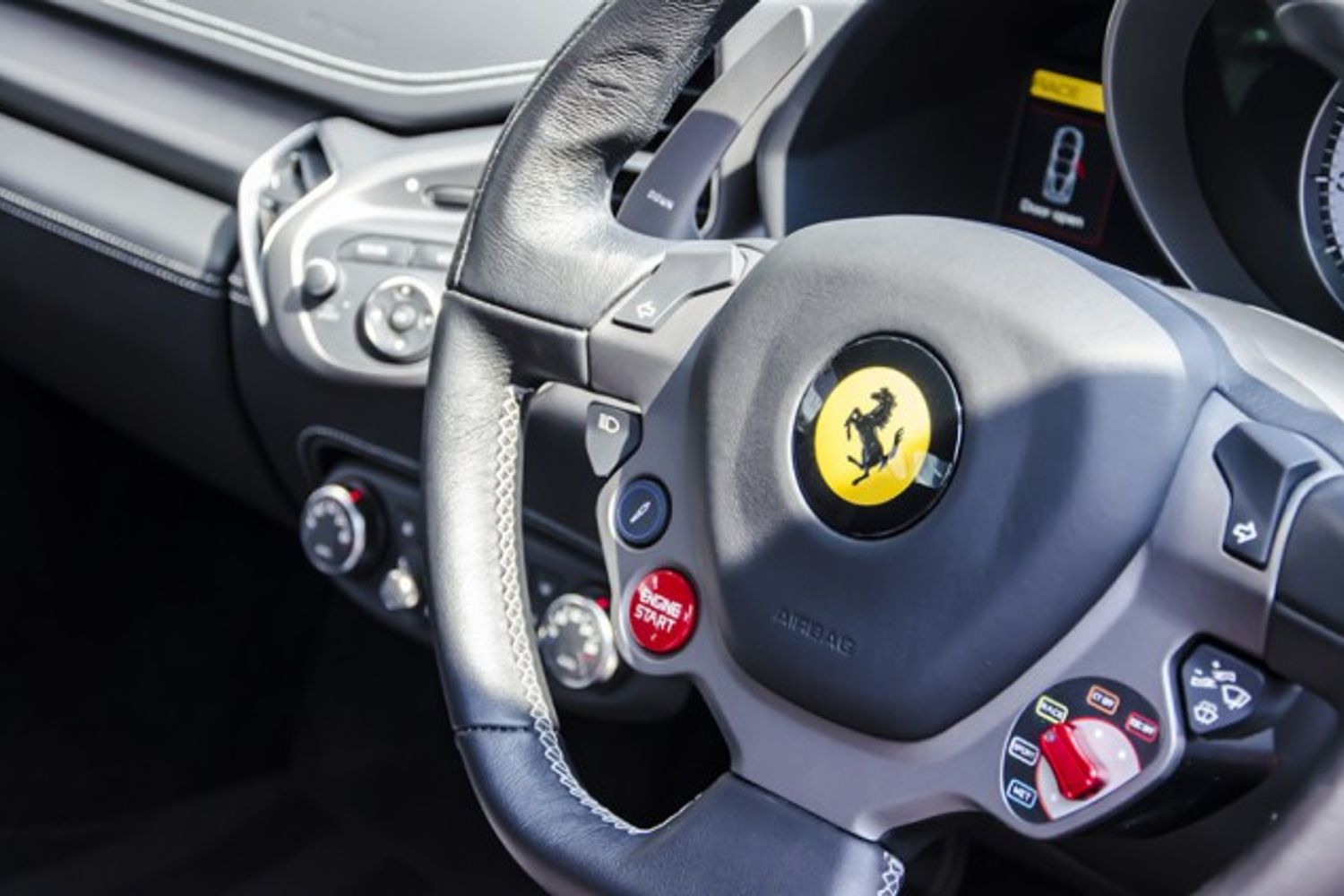 FERRARI 458 COUPE Italia Auto