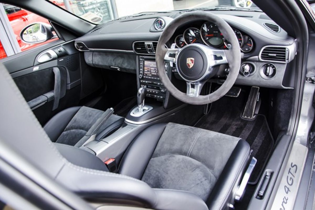 PORSCHE 911 [997] CARRERA 4 COUPE GTS PDK