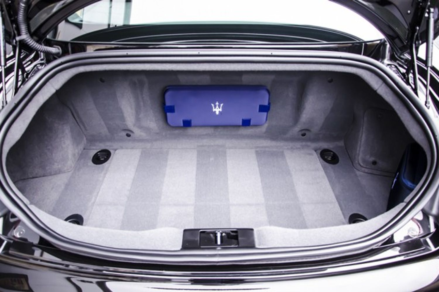 MASERATI GRANTURISMO COUPE V8 MC Stradale MC Shift