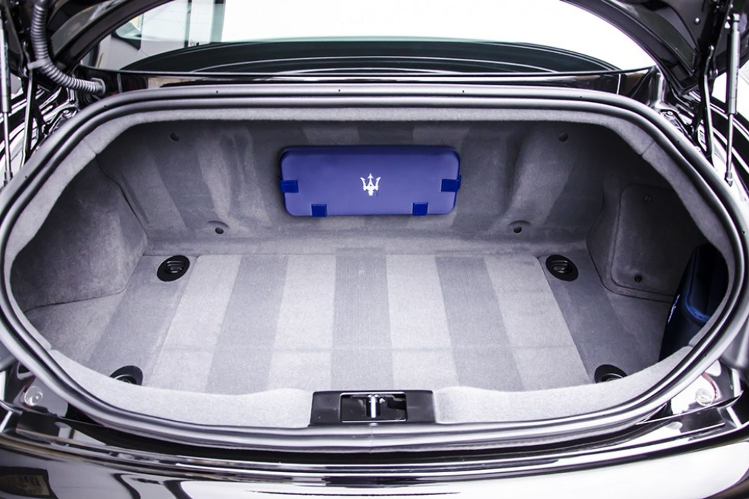MASERATI GRANTURISMO COUPE V8 MC Stradale MC Shift